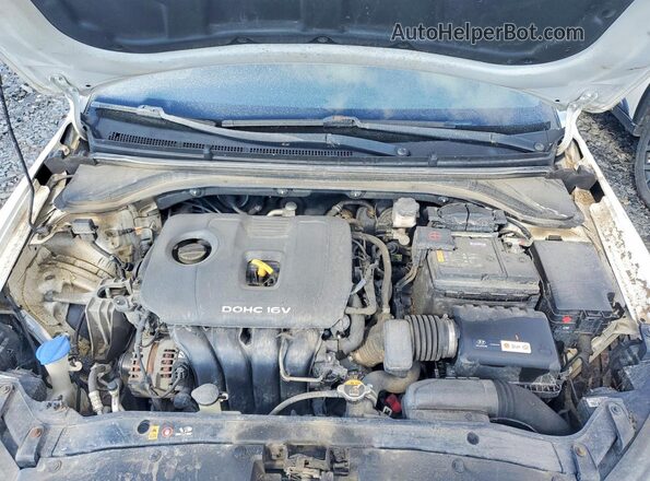 KMHD84LF2JU691037 2018 HYUNDAI ELANTRA White Rear interior view