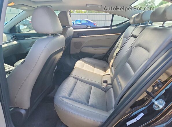 KMHD84LF2LU086714 2020 HYUNDAI ELANTRA Black Widok tylnych siedzeń