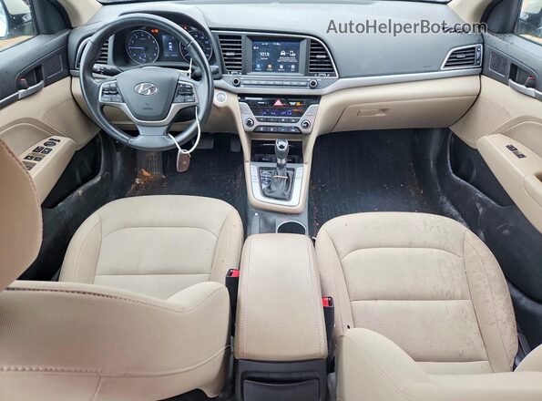 KMHD84LF3HU177739 2017 HYUNDAI ELANTRA Gold Vista del salpicadero