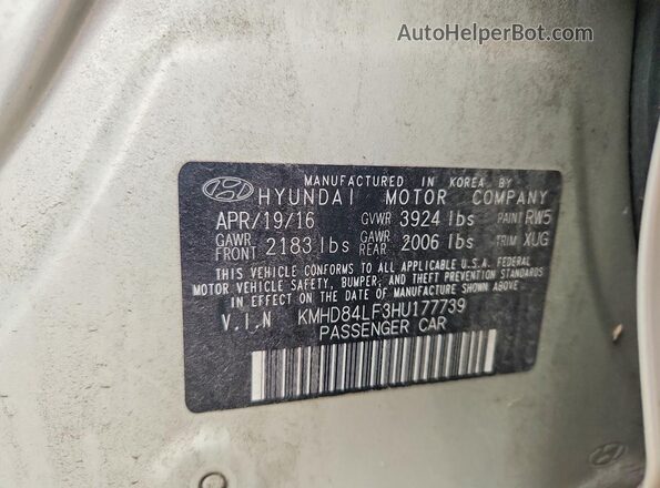 KMHD84LF3HU177739 2017 HYUNDAI ELANTRA Gold Vista del compartimento del motor