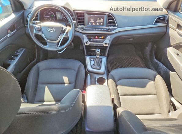 KMHD84LF3HU330734 2017 HYUNDAI ELANTRA Blue წინა პანელის ხედი