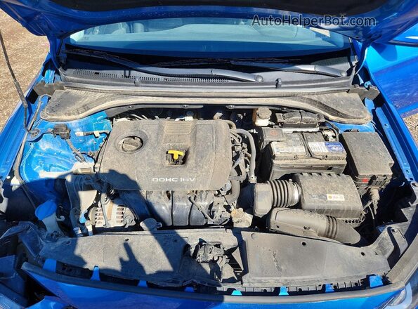 KMHD84LF3HU330734 2017 HYUNDAI ELANTRA Blue უკანა სალონის ხედი