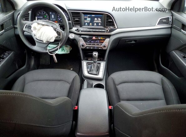 KMHD84LF4HU230528 2017 HYUNDAI ELANTRA White Dashboard view