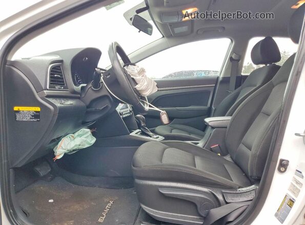 KMHD84LF4HU230528 2017 HYUNDAI ELANTRA White Front interior view