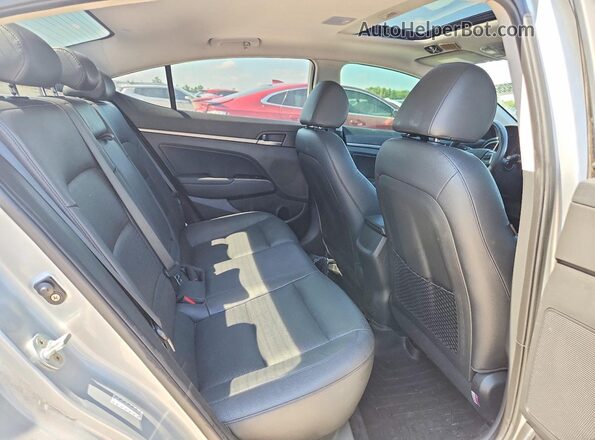 KMHD84LF4HU260208 2017 HYUNDAI ELANTRA Silver უკანა სავარძლების ხედი