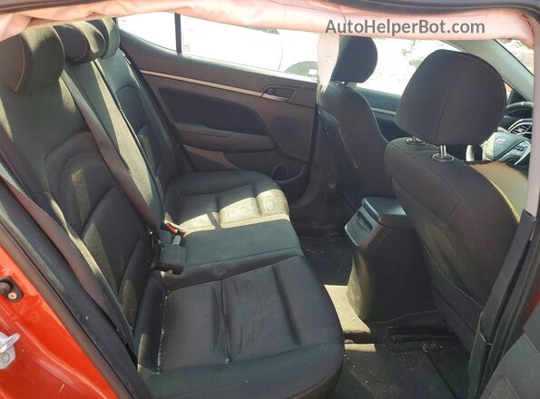 KMHD84LF4HU326238 2017 HYUNDAI ELANTRA Orange Հետևի նստատեղերի տեսք