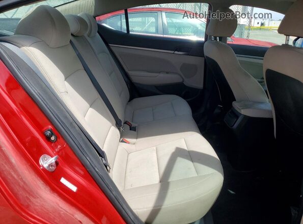 KMHD84LF4JU495133 2018 HYUNDAI ELANTRA Red უკანა სავარძლების ხედი