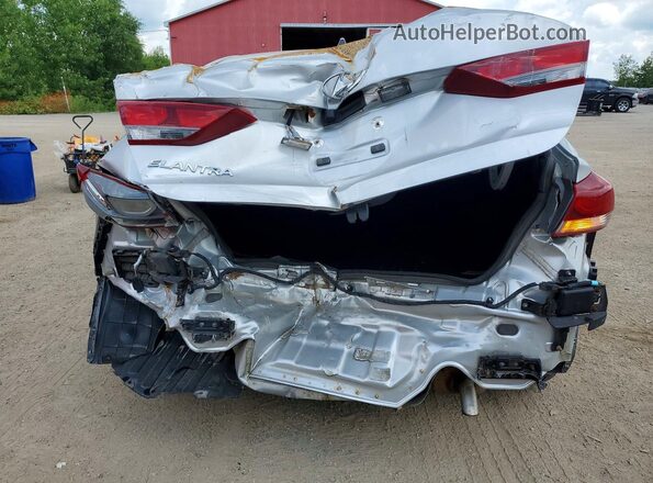 KMHD84LF4JU697342 2018 HYUNDAI ELANTRA Серый Вид сзади