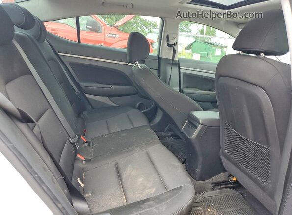 KMHD84LF4JU697342 2018 HYUNDAI ELANTRA Серый Вид задних сидений