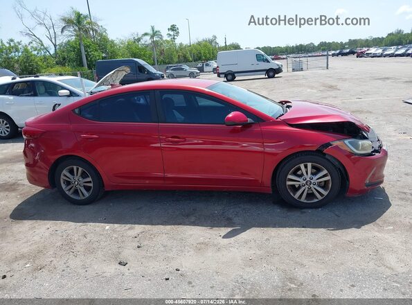KMHD84LF5HU103853 2017 HYUNDAI ELANTRA Red უკანა სალონის ხედი