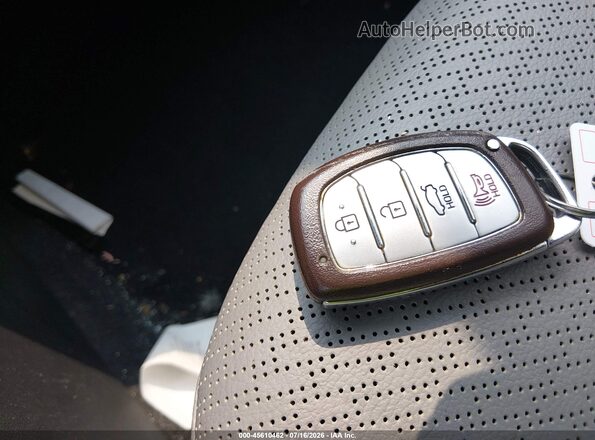 KMHD84LF5HU146783 2017 HYUNDAI ELANTRA Серебряный Вид панели приборов