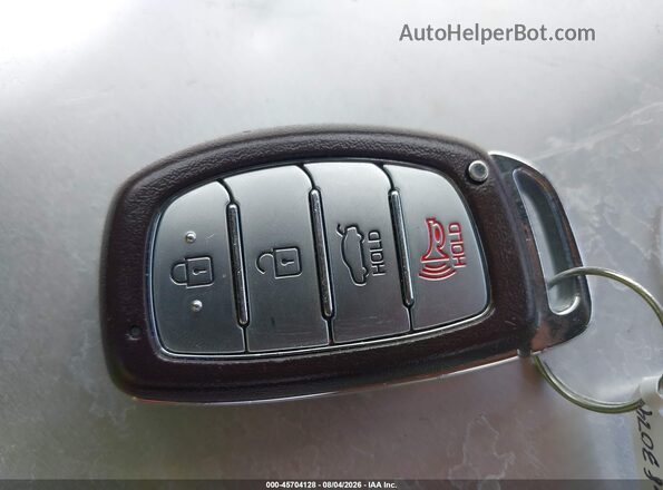 KMHD84LF5HU148923 2017 HYUNDAI ELANTRA Gray Dashboard view