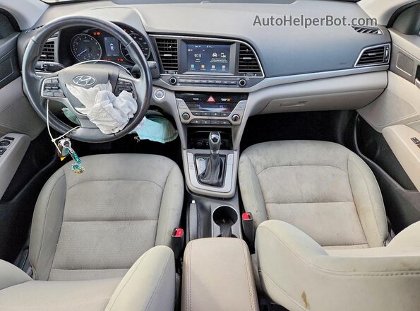 KMHD84LF5HU151580 2017 HYUNDAI ELANTRA Gray Dashboard view
