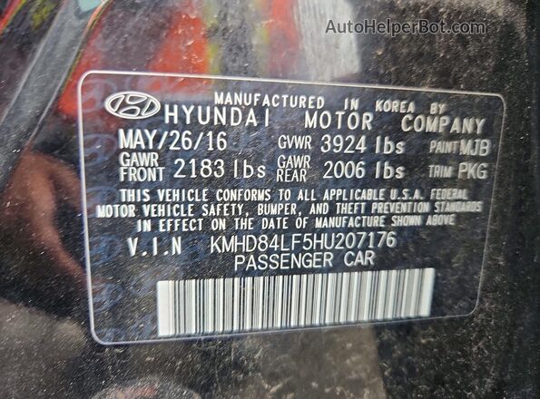 KMHD84LF5HU207176 2017 HYUNDAI ELANTRA Black Vista del compartimento del motor