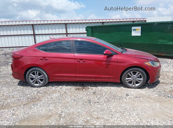 KMHD84LF5HU423402 2017 HYUNDAI ELANTRA Red Widok wnętrza z tyłu