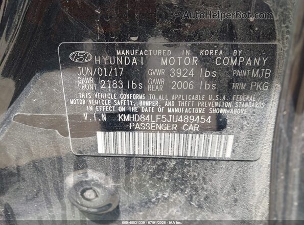 KMHD84LF5JU489454 2018 HYUNDAI ELANTRA Black Vista del compartimento del motor