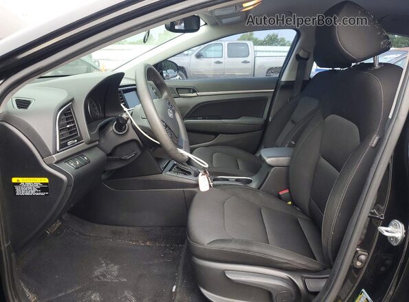 KMHD84LF5JU504230 2018 HYUNDAI ELANTRA Black Вид салону спереду