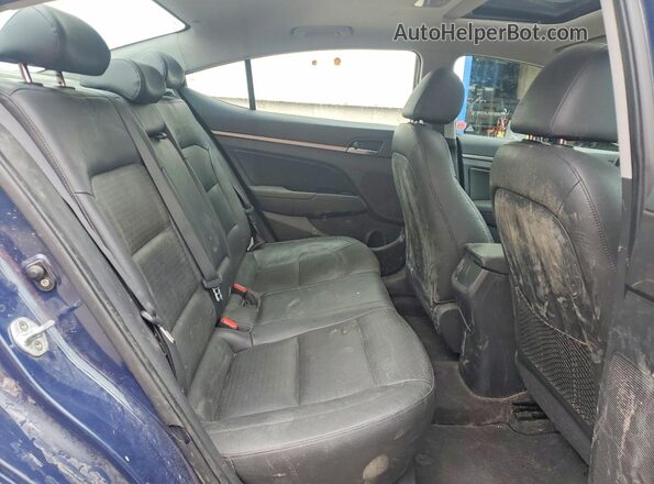 KMHD84LF6HU111055 2017 HYUNDAI ELANTRA Blue უკანა სავარძლების ხედი