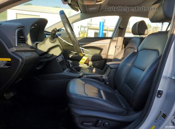 KMHD84LF6HU267029 2017 HYUNDAI ELANTRA Silver Front interior view