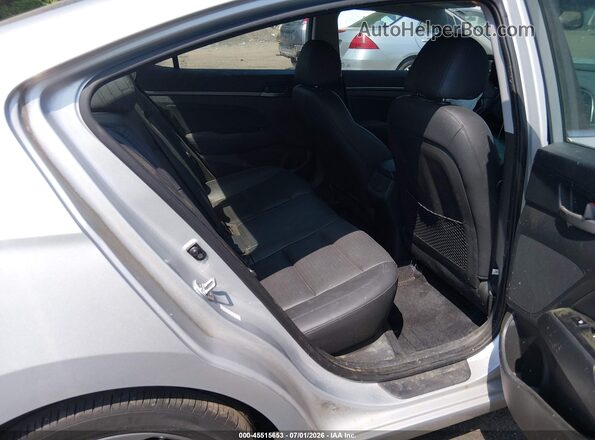 KMHD84LF6HU288785 2017 HYUNDAI ELANTRA Silver Vista de la etiqueta del VIN