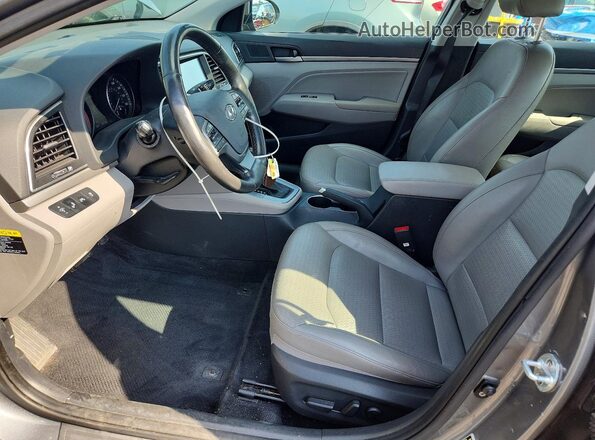 KMHD84LF6HU355739 2017 HYUNDAI ELANTRA Gray Вид салону спереду