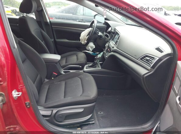 KMHD84LF6HU369169 2017 HYUNDAI ELANTRA Red Սալոնի դիմացի տեսք
