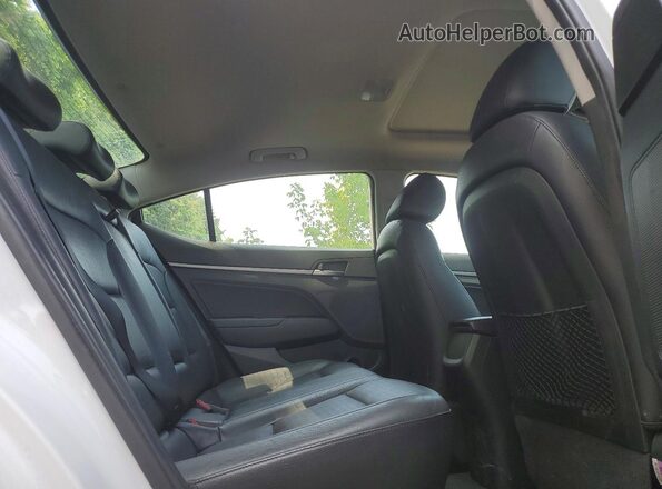 KMHD84LF6JU482027 2018 HYUNDAI ELANTRA White Rear seats view