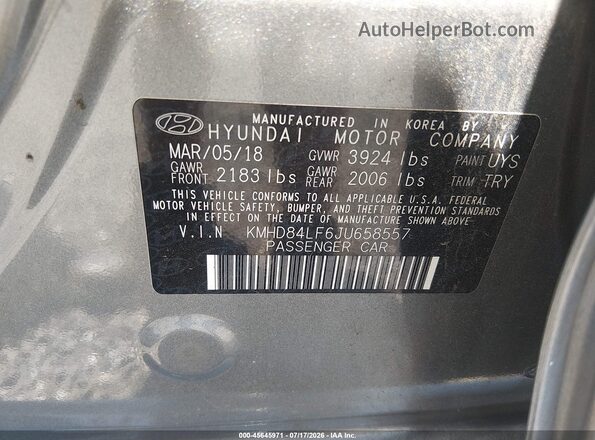 KMHD84LF6JU658557 2018 HYUNDAI ELANTRA Silver Widok komory silnika