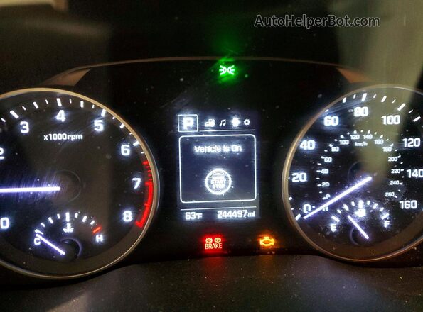 KMHD84LF6JU698234 2018 HYUNDAI ELANTRA Red Սարքավորումների վահանակի տեսք