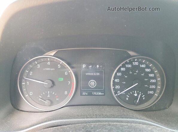 KMHD84LF6JU699870 2018 HYUNDAI ELANTRA Gray Widok zestawu wskaźników