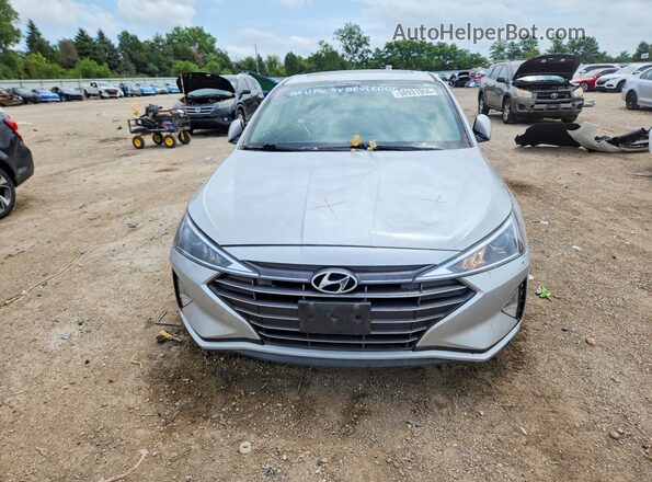 KMHD84LF6KU771345 2019 HYUNDAI ELANTRA Серебряный Вид спереди