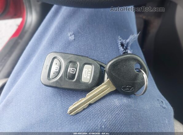 KMHD84LF7HU144730 2017 HYUNDAI ELANTRA Red Առջևի վահանակի տեսք