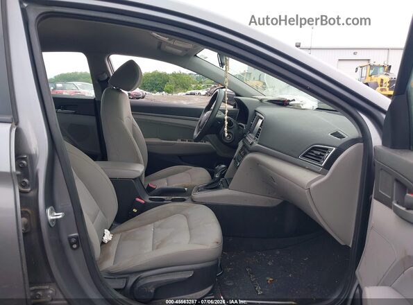 KMHD84LF7HU169935 2017 HYUNDAI ELANTRA Gray Вид салону спереду