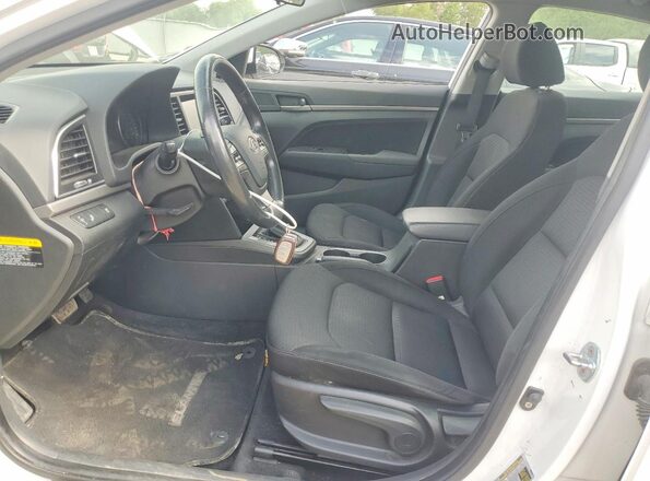 KMHD84LF8HU132313 2017 HYUNDAI ELANTRA White Front interior view