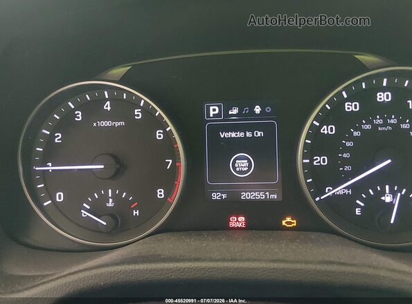 KMHD84LF8HU144011 2017 HYUNDAI ELANTRA Red Вид задніх сидінь