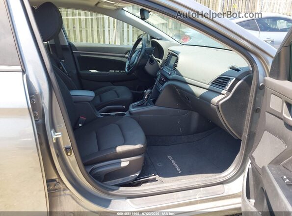 KMHD84LF8HU380125 2017 HYUNDAI ELANTRA Gray Widok wnętrza z przodu
