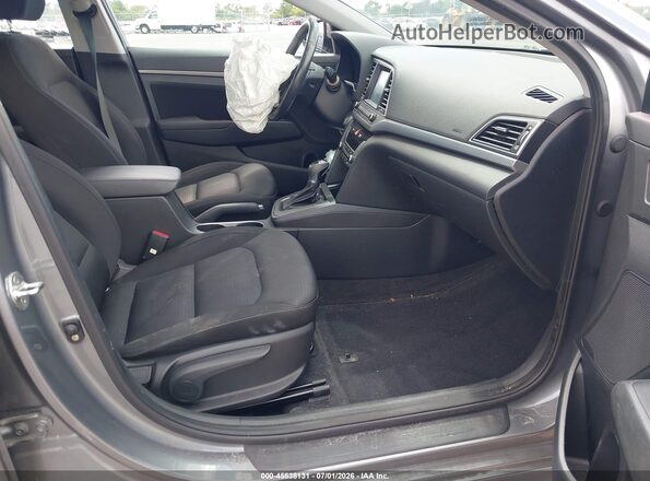 KMHD84LF8HU425256 2017 HYUNDAI ELANTRA Silver Вид салону спереду
