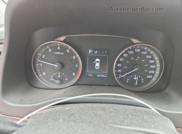 KMHD84LF8HU428612 2017 HYUNDAI ELANTRA Black Սարքավորումների վահանակի տեսք
