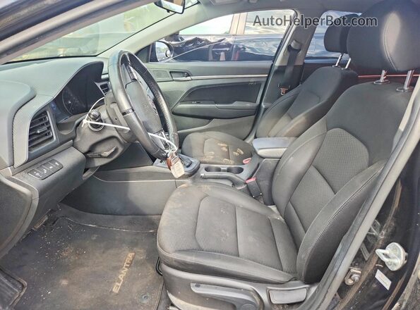 KMHD84LF8LU902244 2020 HYUNDAI ELANTRA Черный Вид салона спереди