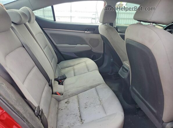 KMHD84LFXHU068579 2017 HYUNDAI ELANTRA Red Вид задніх сидінь