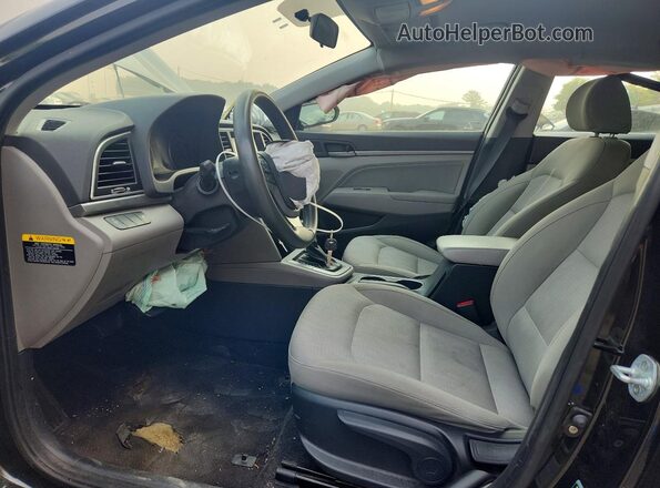 KMHD84LFXHU206122 2017 HYUNDAI ELANTRA Gray Вид салону спереду