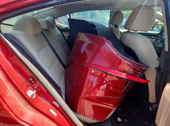 KMHD84LFXHU428580 2017 HYUNDAI ELANTRA Red Հետևի նստատեղերի տեսք