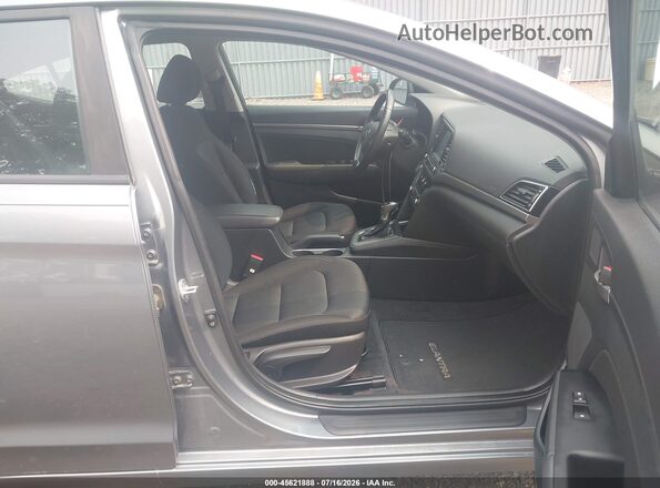 KMHD84LFXJU447037 2018 HYUNDAI ELANTRA Black წინა სალონის ხედი