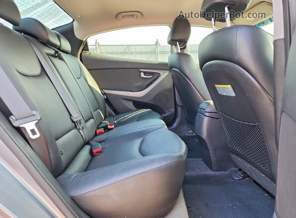 KMHDH4AE0GU586371 2016 HYUNDAI ELANTRA Gray უკანა სავარძლების ხედი
