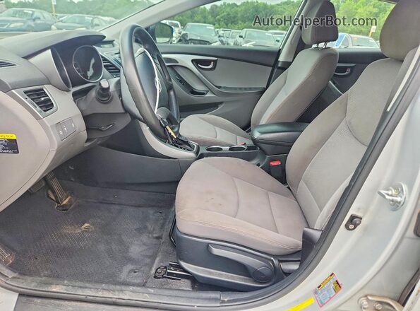 KMHDH4AE1GU483685 2016 HYUNDAI ELANTRA Silver Front interior view