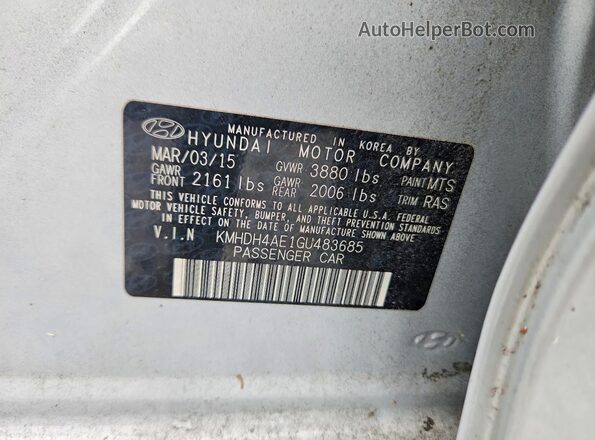 KMHDH4AE1GU483685 2016 HYUNDAI ELANTRA Silver Engine compartment view