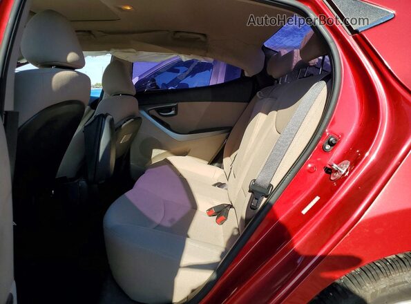 KMHDH4AE1GU491317 2016 HYUNDAI ELANTRA Красный Вид задних сидений