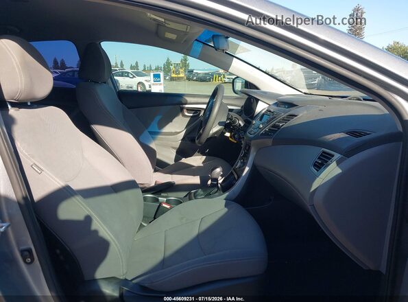 KMHDH4AE1GU531508 2016 HYUNDAI ELANTRA Silver Front interior view