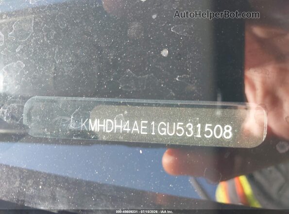 KMHDH4AE1GU531508 2016 HYUNDAI ELANTRA Silver Engine compartment view