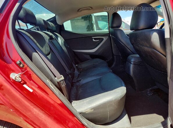 KMHDH4AE1GU599078 2016 HYUNDAI ELANTRA Red Вид задніх сидінь
